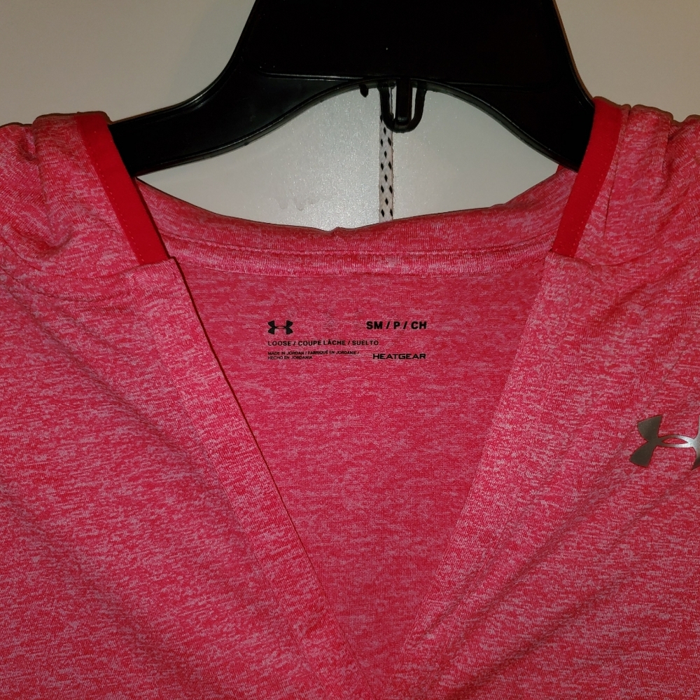 Under Armour tee - Picture 2 of 5